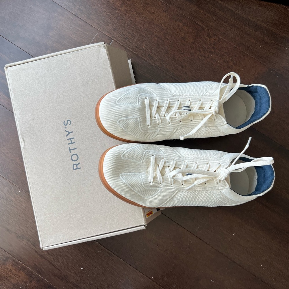 Men’s Rothys Sneakers in bone